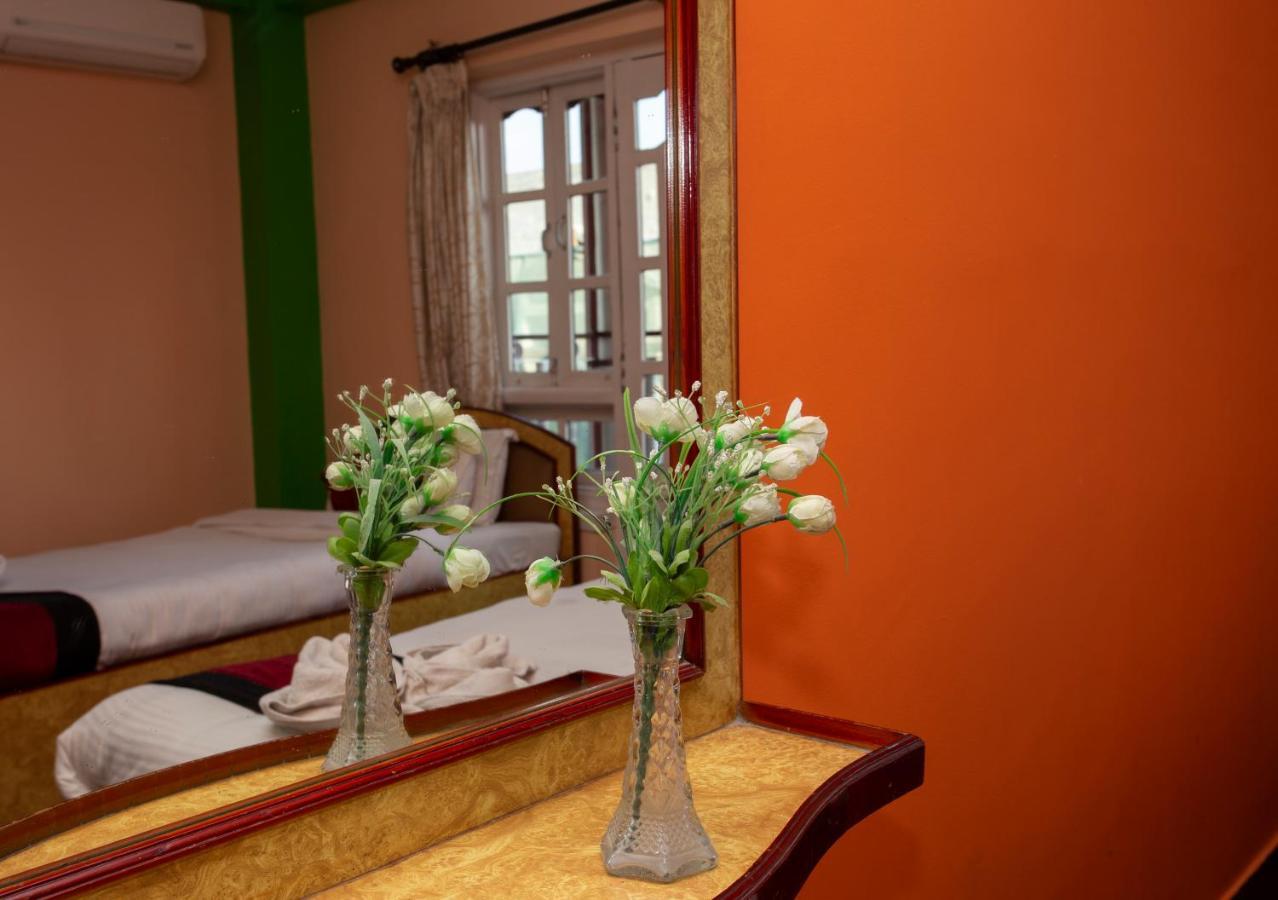 קטמנדו Hotel Happy Home Or Mudkhu Durbar מראה חיצוני תמונה